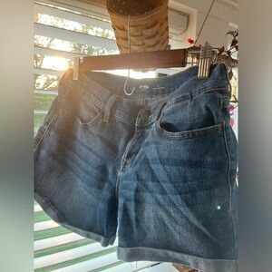 Old Navy dark blue shorts